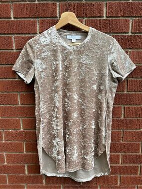 Fourteenth Place Crushed Velvet Tunic Top | Taupe Beige Velour Tee | Size Small